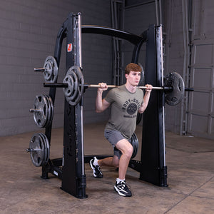 Body-Solid SCB1000B Counterbalanced Smith Machine — lunge